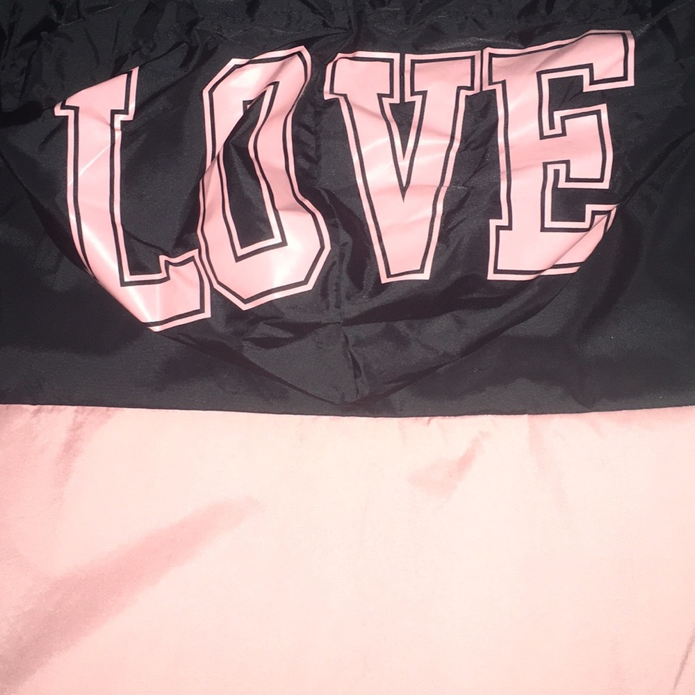 windbreaker - Picture 3 of 3